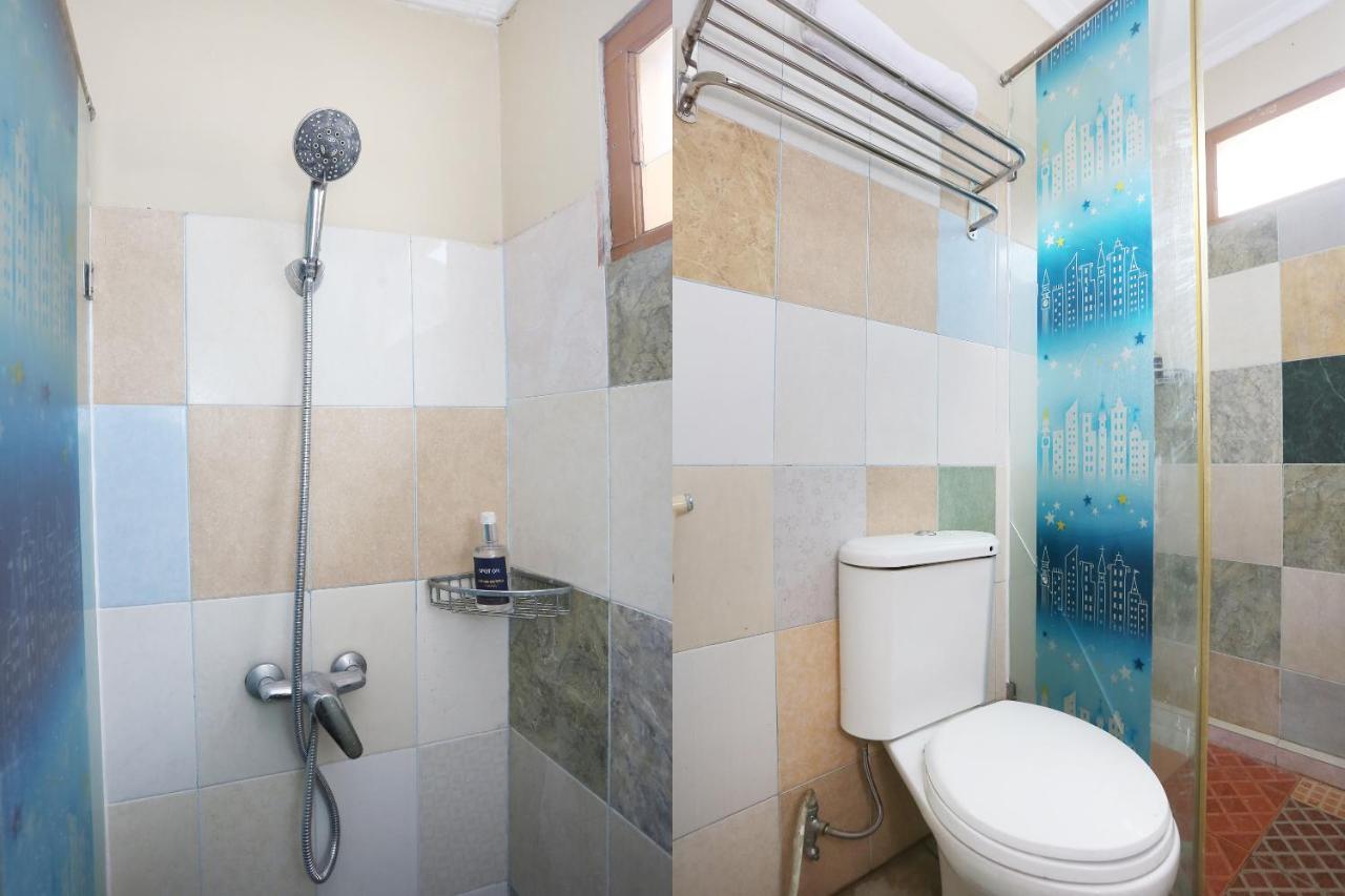 Spot On 2358 Aster Homestay 멜라티 외부 사진