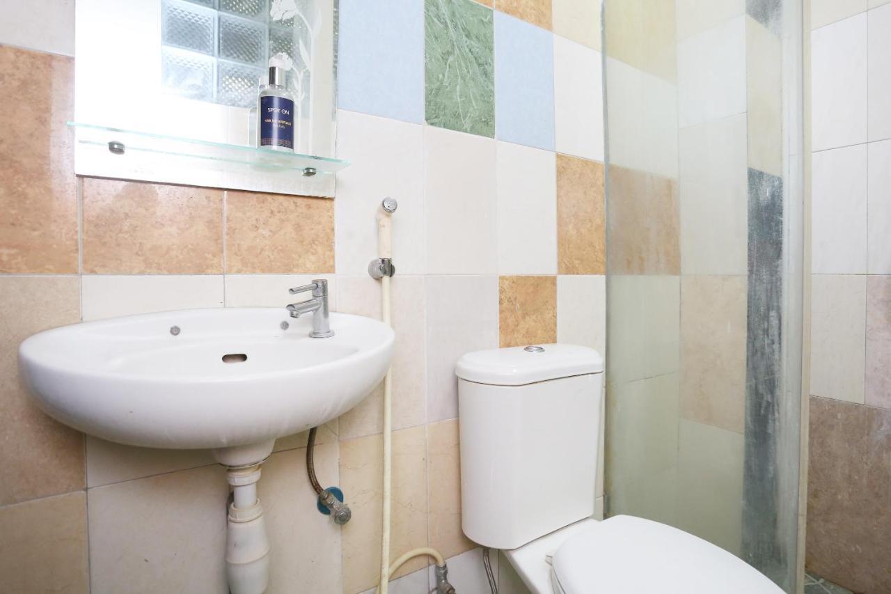 Spot On 2358 Aster Homestay 멜라티 외부 사진